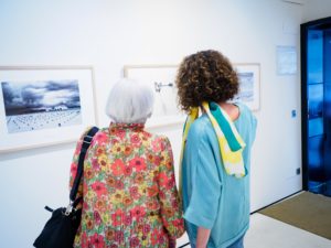 Inauguración en Madrid de la exposición "12 Miradas" | PVE